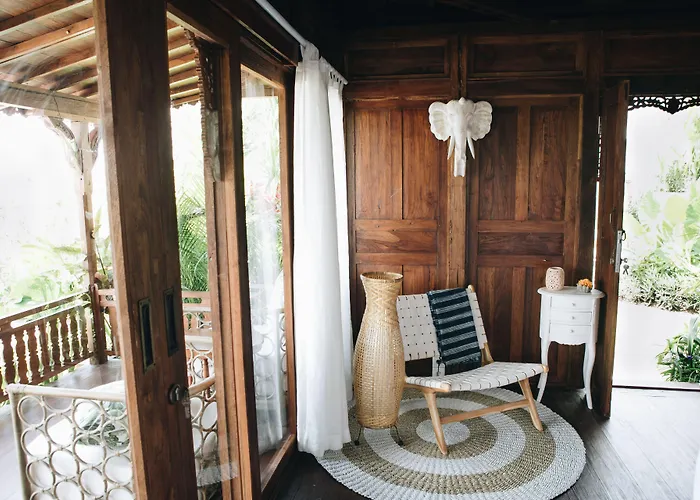 White Tortoise Eco Villa's Villa Uluwatu